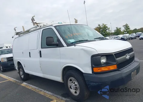 2014 Chevrolet Express 2500 Work Van из США, поврежденный, VIN 1GCWGFCA7E1198171